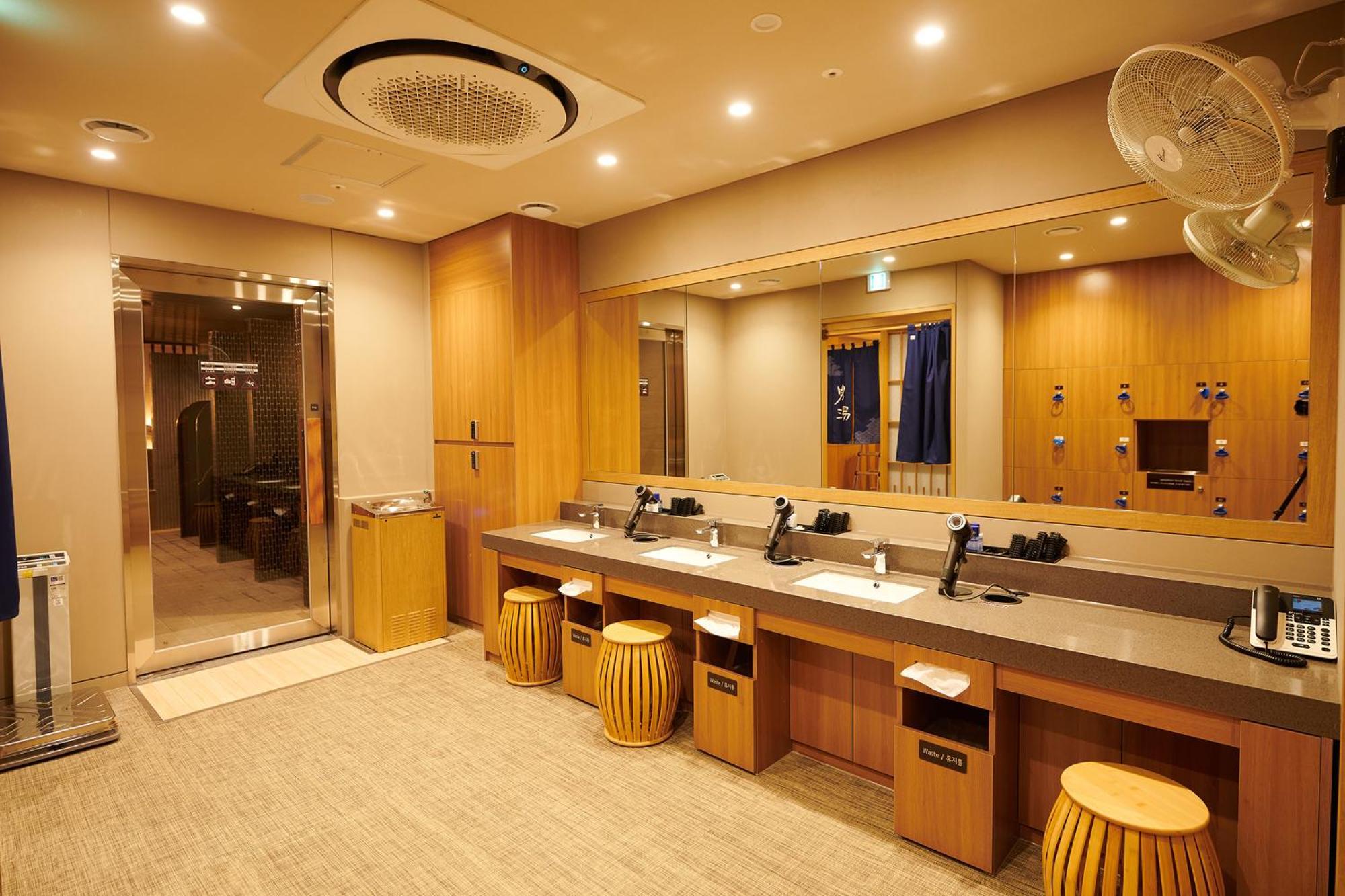 Dormy Inn Express Seoul Insadong Exteriér fotografie